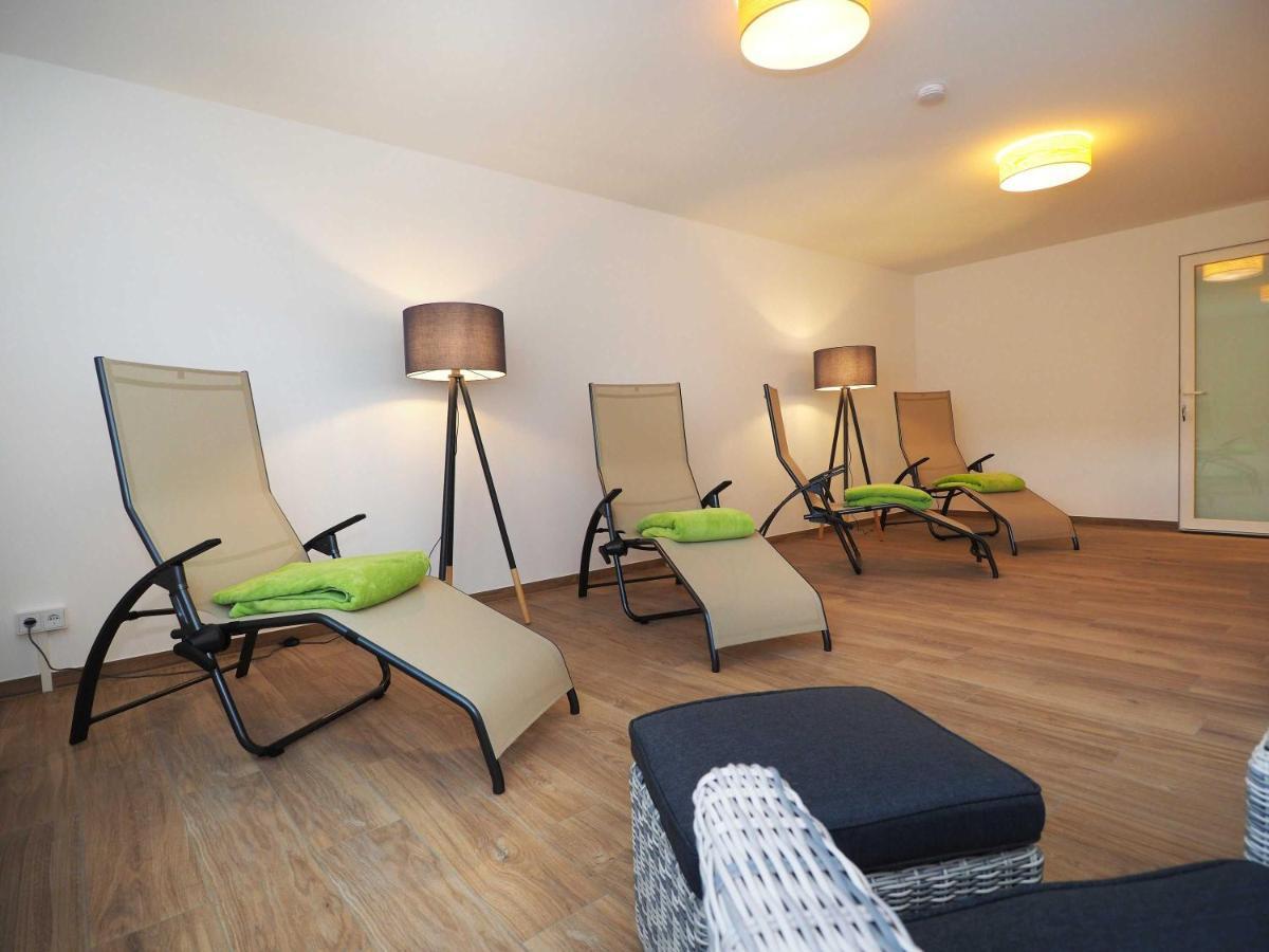 Appartement "Seestern" - Oase Am Haff Garz  Exterior photo